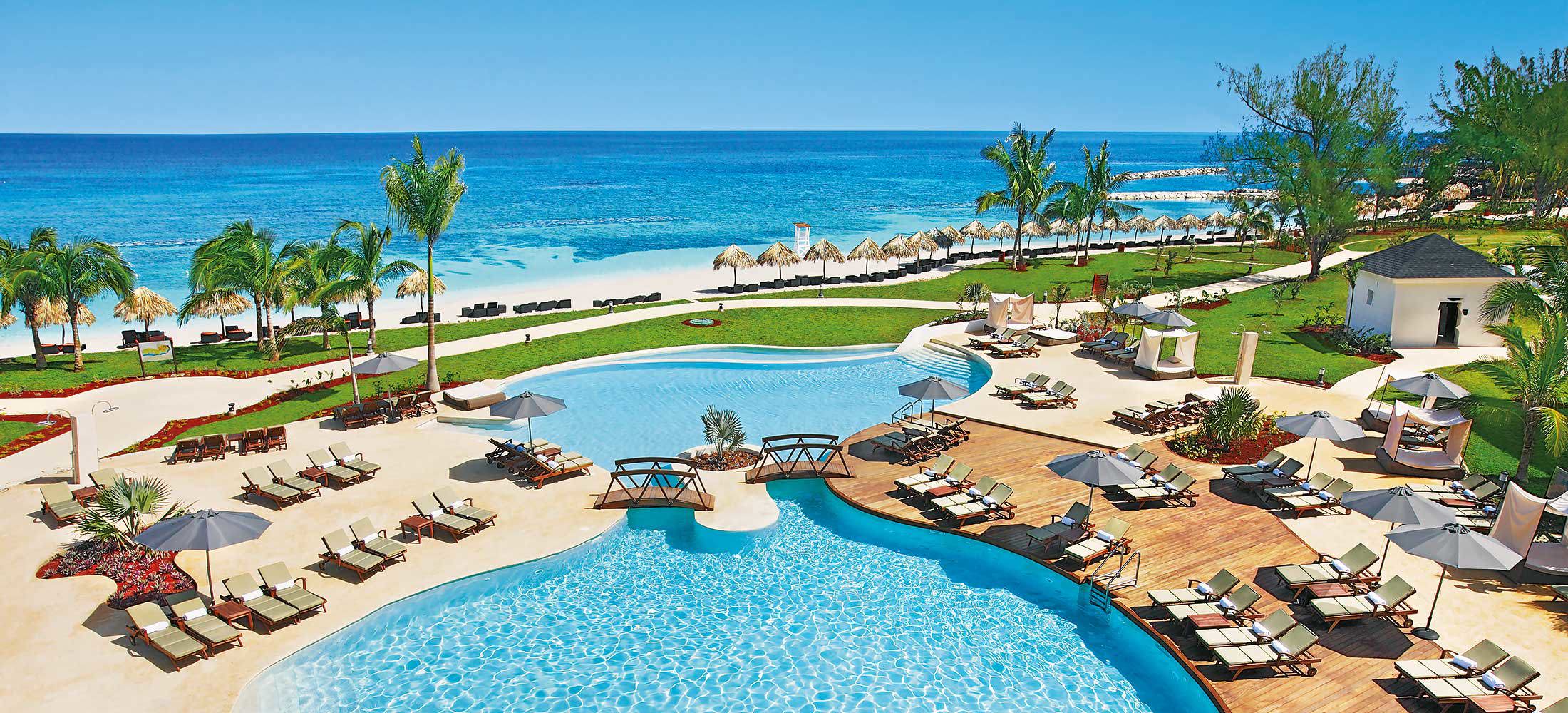 Preferred Club Pool St James