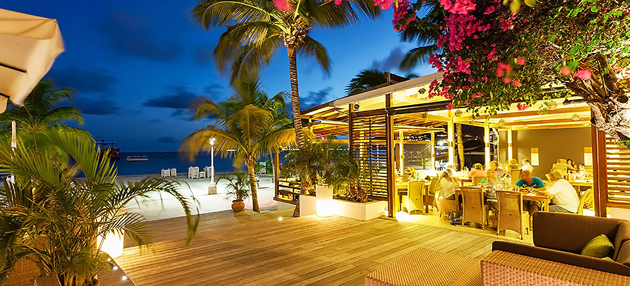 Holland House Beach Hotel